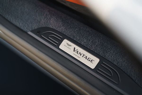 Vantage (2019MY) Personalised W/ Signature Sill Plaque