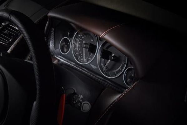 Kit interior de fibra de carbono (sin tirantes de cabina) V12 Vantage S Roadster