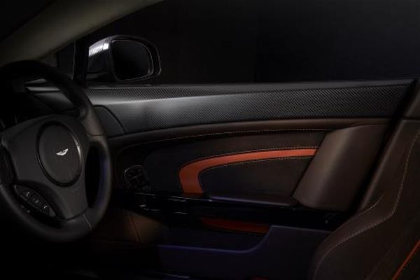 Kit interior de fibra de carbono (sin tirantes de cabina) V12 Vantage S Roadster